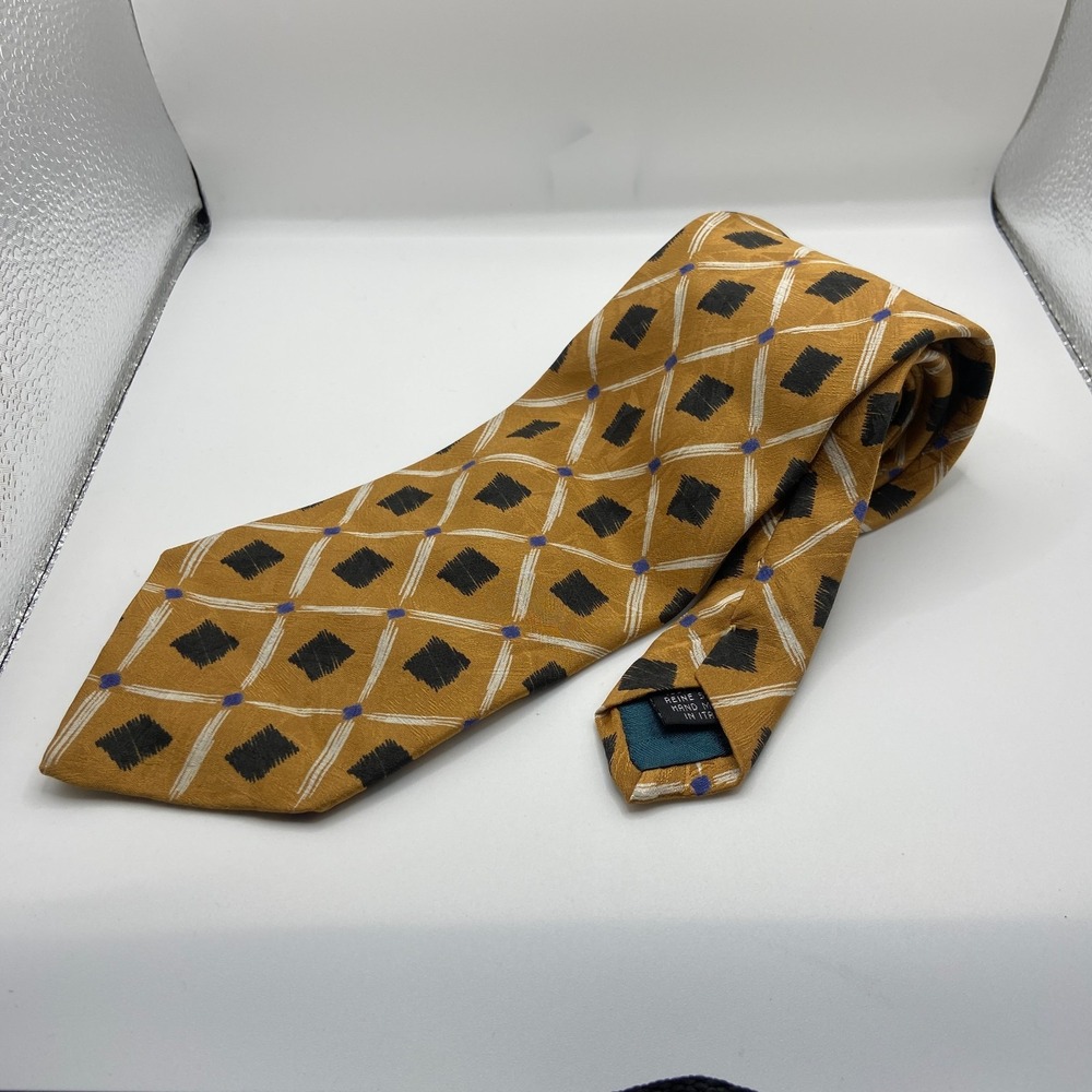 Verde Mens Yellow Black Diamond Pattern Silk Business Formal Pointed Neck Tie